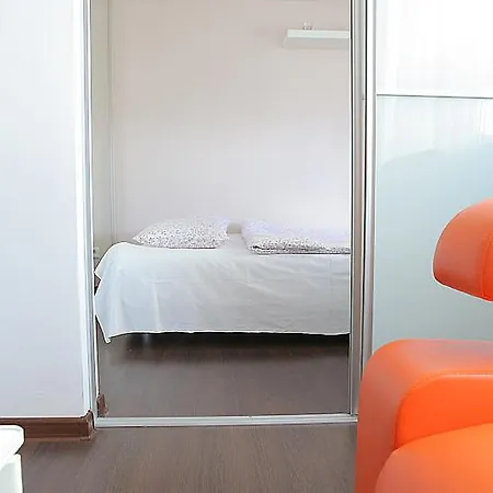 P&o Serviced Gdanski Station شقة *