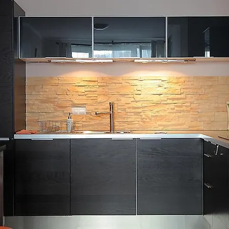 P&o Serviced Gdanski Station Apartment Warsaw